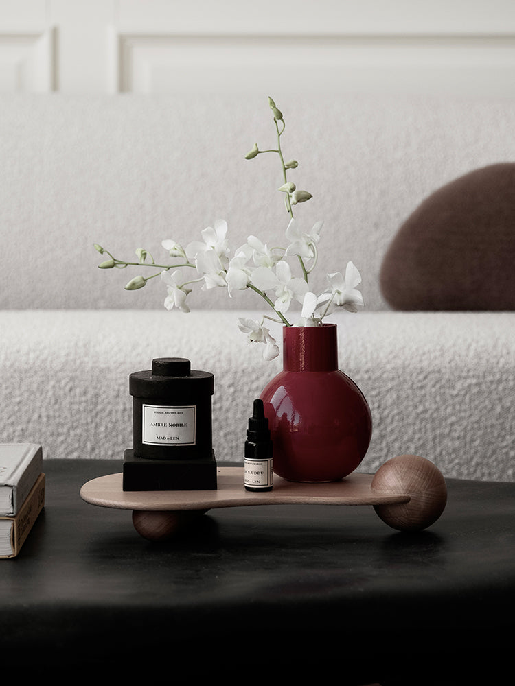 Ritus – Tray aus lasiertem Birkenholz
