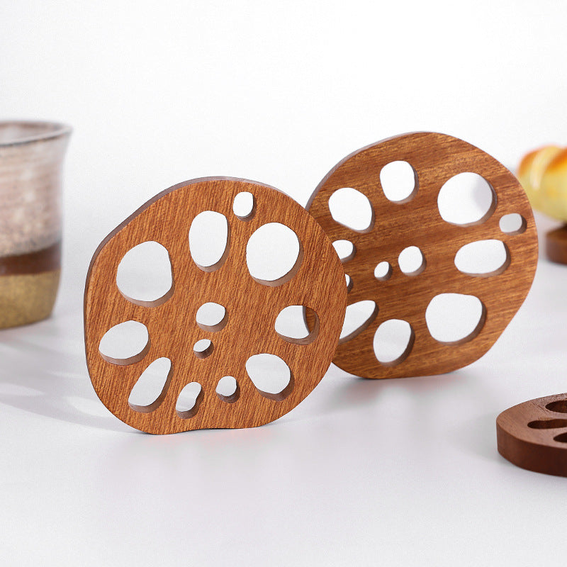 Roti – Lotus-Untersetzer aus Sandelholz