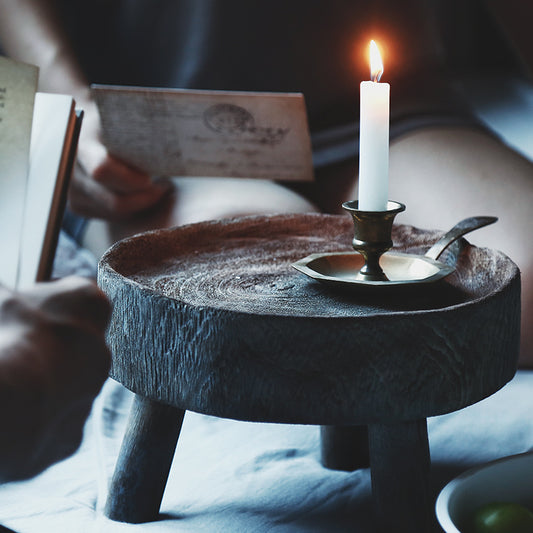 Riku – kleiner japanischer Beistelltisch im Wabi-Sabi Stil