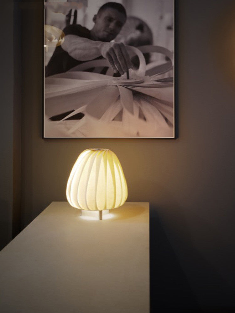 Majin – minimalistische organische Lampe im japanischen Stil