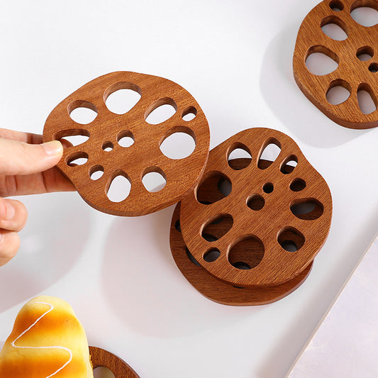 Roti – Lotus-Untersetzer aus Sandelholz