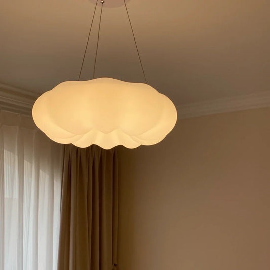 Moochi – Lampe in sanfter Wolkenform