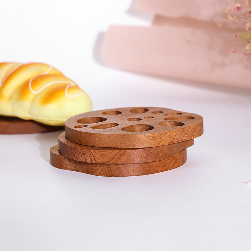 Roti – Lotus-Untersetzer aus Sandelholz