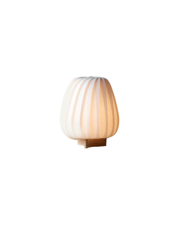 Majin – minimalistische organische Lampe im japanischen Stil