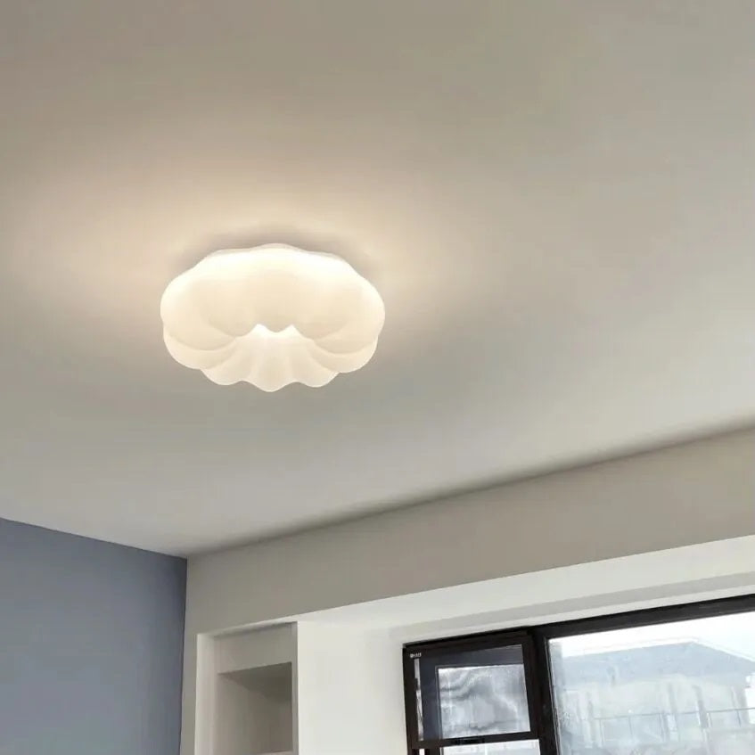 Moochi – Lampe in sanfter Wolkenform