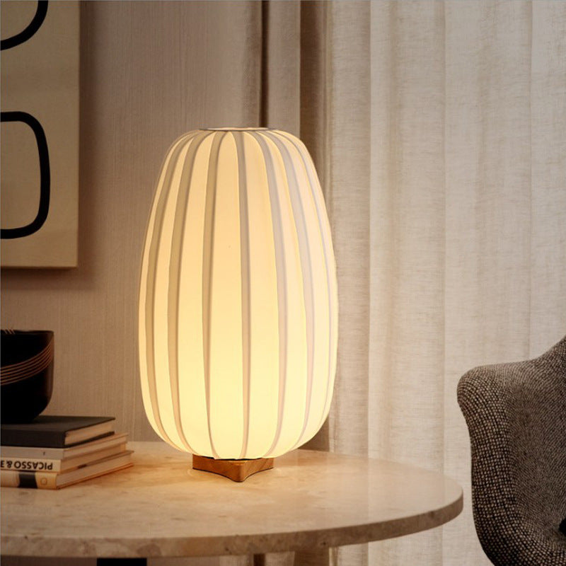Majin – minimalistische organische Lampe im japanischen Stil